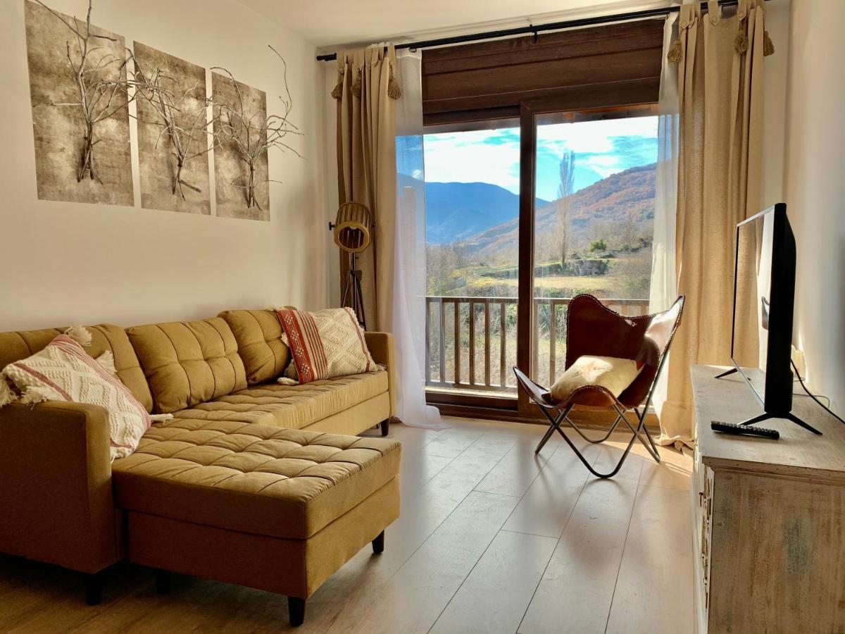 Apartament La Ruella Sort Exteriör bild