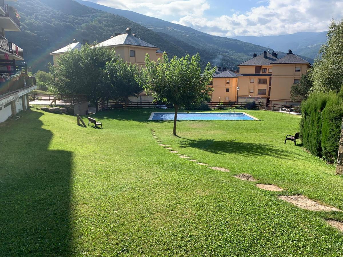 Apartament La Ruella Sort Exteriör bild